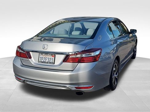 Used 2016 Honda Accord LX image 3