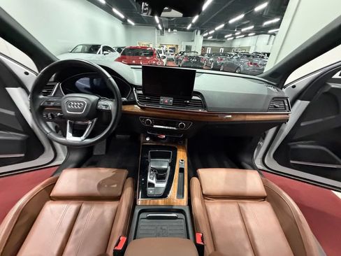 Used 2021 Audi Q5 Prestige w/ Prestige Package AWD/4WD image 40