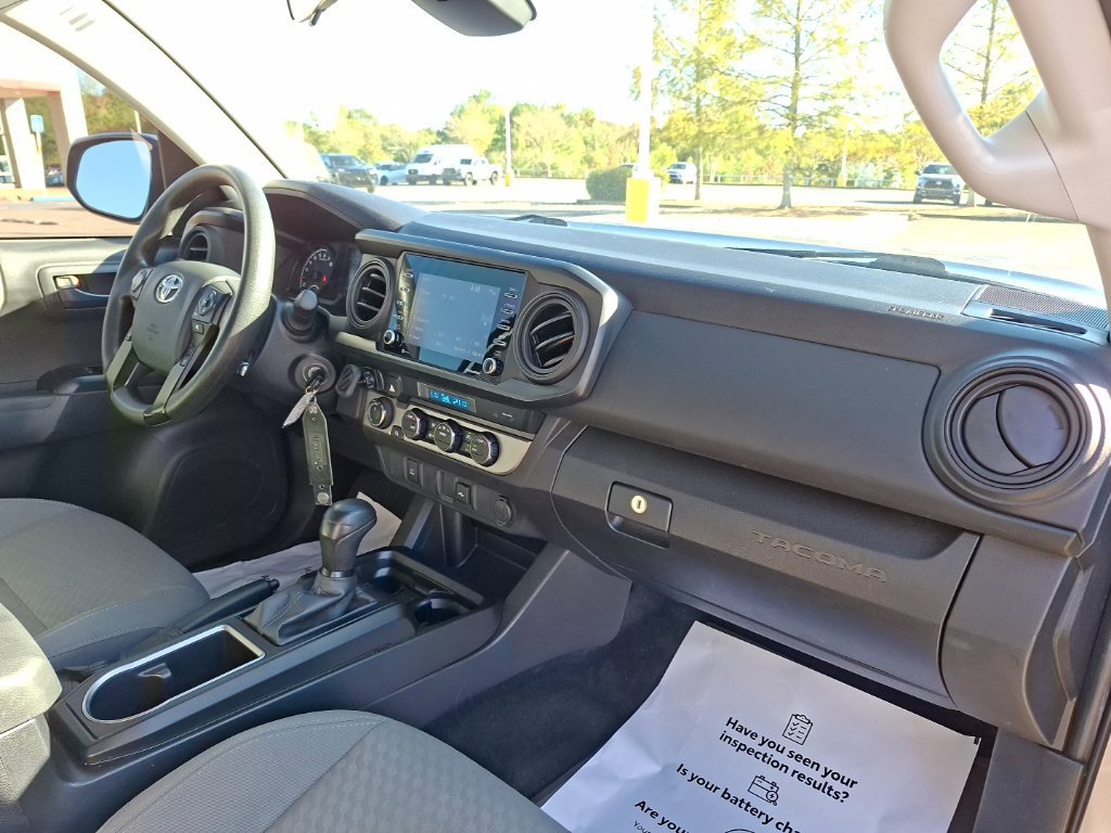 Used 2023 Toyota Tacoma SR AWD/4WD image 33