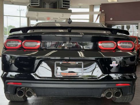 Used 2021 Chevrolet Camaro SS image 15