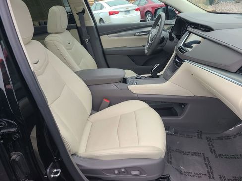 Used 2022 Cadillac XT5 Premium Luxury image 43