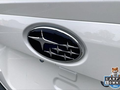 Certified 2021 Subaru Crosstrek 2.5i Limited w/ Moonroof Package 2 AWD/4WD image 32