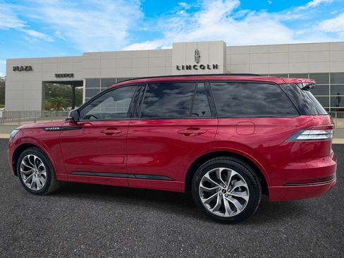 New 2026 Lincoln Aviator AWD image 5