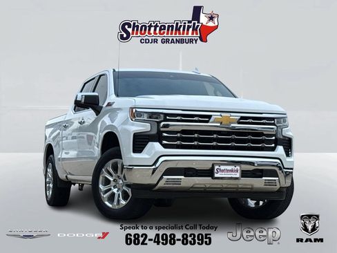 Used 2024 Chevrolet Silverado 1500 LTZ w/ Z71 Off-Road Package AWD/4WD image 1