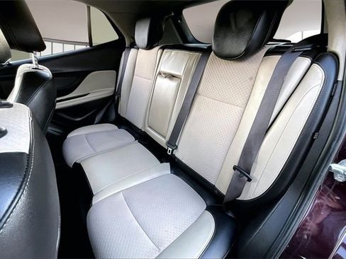 Used 2018 Buick Encore Preferred image 20