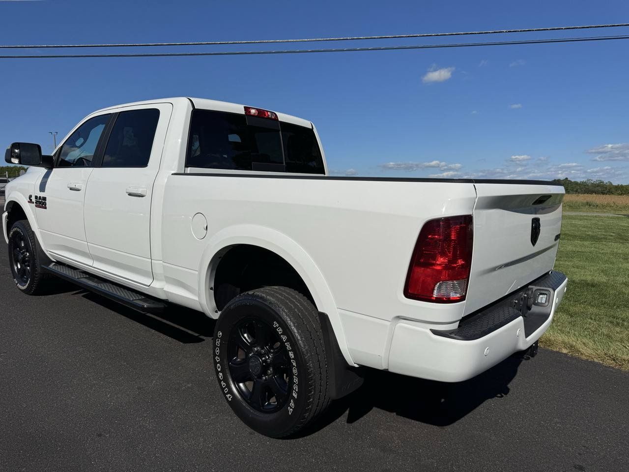 Used 2018 RAM 2500 Big Horn w/ Sport Appearance Group AWD/4WD image 4