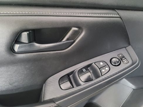 Used 2024 Nissan Sentra S FWD image 27