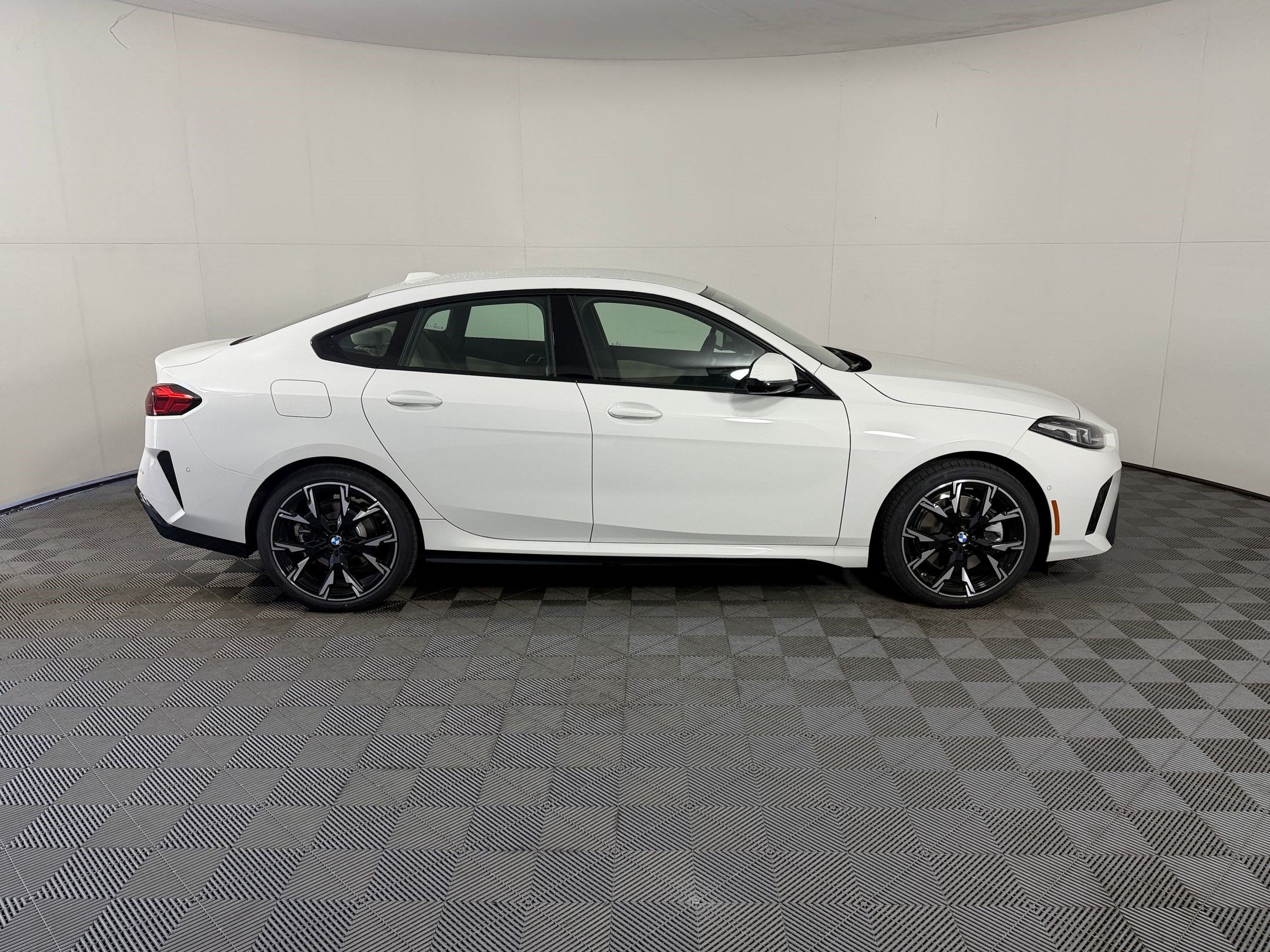 Used 2026 BMW 228i w/ Technology Package FWD image 8