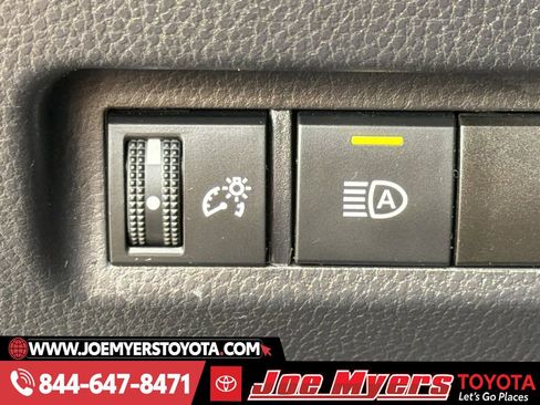 Used 2025 Toyota RAV4 LE image 24