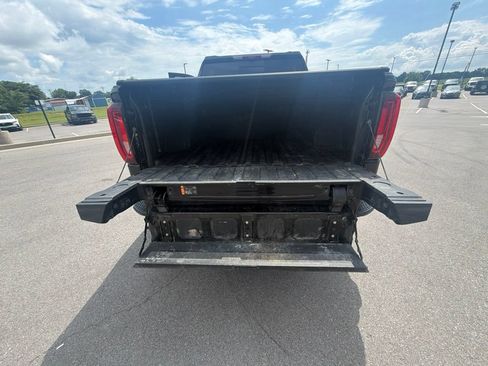 Used 2023 GMC Sierra 1500 AT4 w/ AT4 Premium Package AWD/4WD image 33