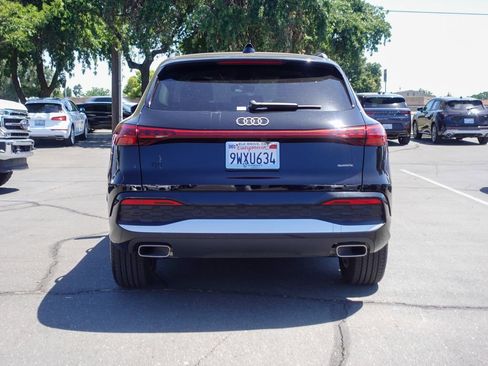 Used 2025 Audi Q5 Premium w/ Convenience Package AWD/4WD image 16