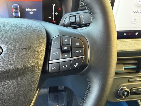 Used 2025 Ford Maverick XLT w/ XLT Luxury Package image 17