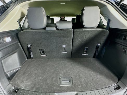 Used 2025 MAZDA CX-90 3.3 Turbo w/ Select Package image 29