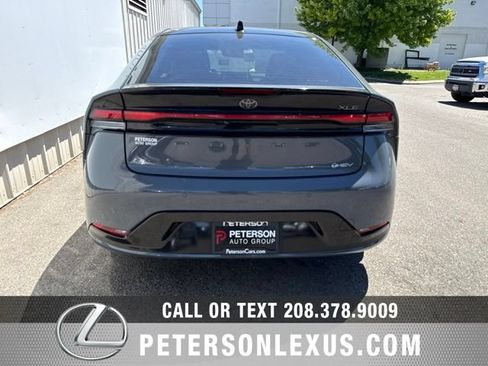 Used 2024 Toyota Prius XLE AWD/4WD image 5
