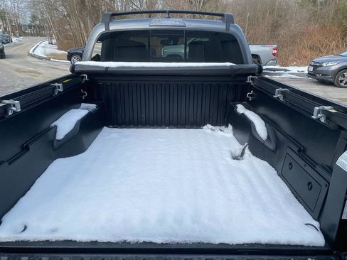 Used 2021 Toyota Tacoma SR5 image 25