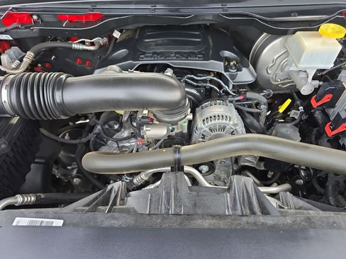 Used 2022 RAM 1500 Big Horn RWD image 32