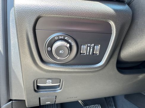 Used 2023 Jeep Grand Cherokee L Overland AWD/4WD image 17