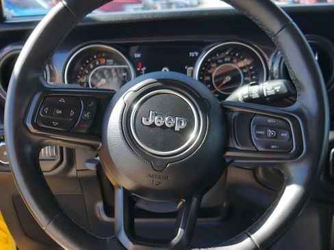 Used 2021 Jeep Wrangler Unlimited Sport image 36