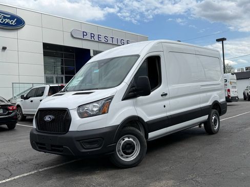 New 2026 Ford Transit 250 148 Medium Roof RWD image 18