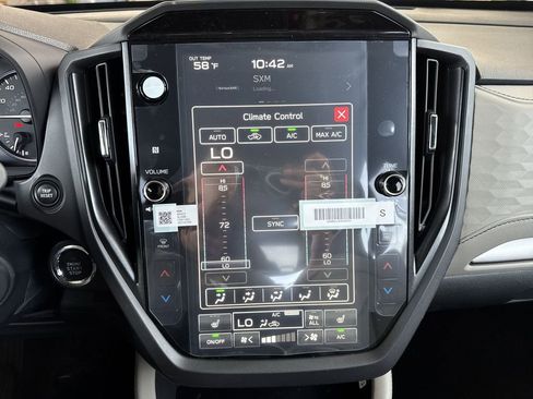 New 2026 Subaru Forester Premium AWD/4WD image 17