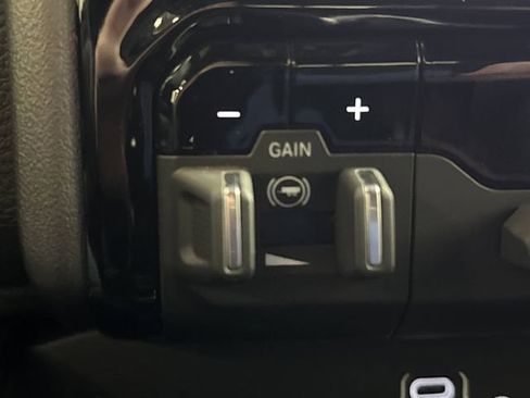 Used 2025 RAM 1500 Laramie w/ Sport Appearance Package image 26