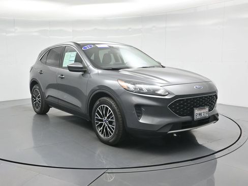 Used 2021 Ford Escape SE image 57