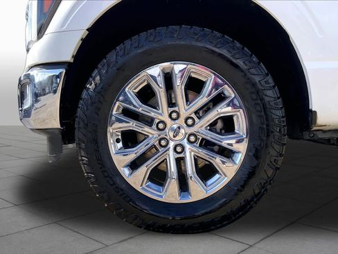 Certified 2024 Ford F150 Lariat w/ FX4 Off-Road Package AWD/4WD image 11