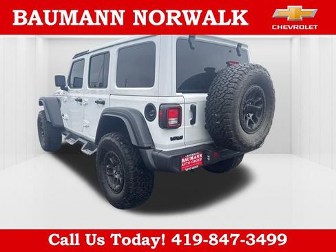 Used 2022 Jeep Wrangler Unlimited Sport AWD/4WD image 3