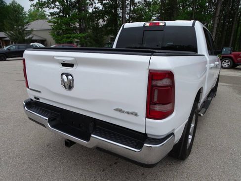 Used 2022 RAM 1500 4x4 Crew Cab Big Horn image 10