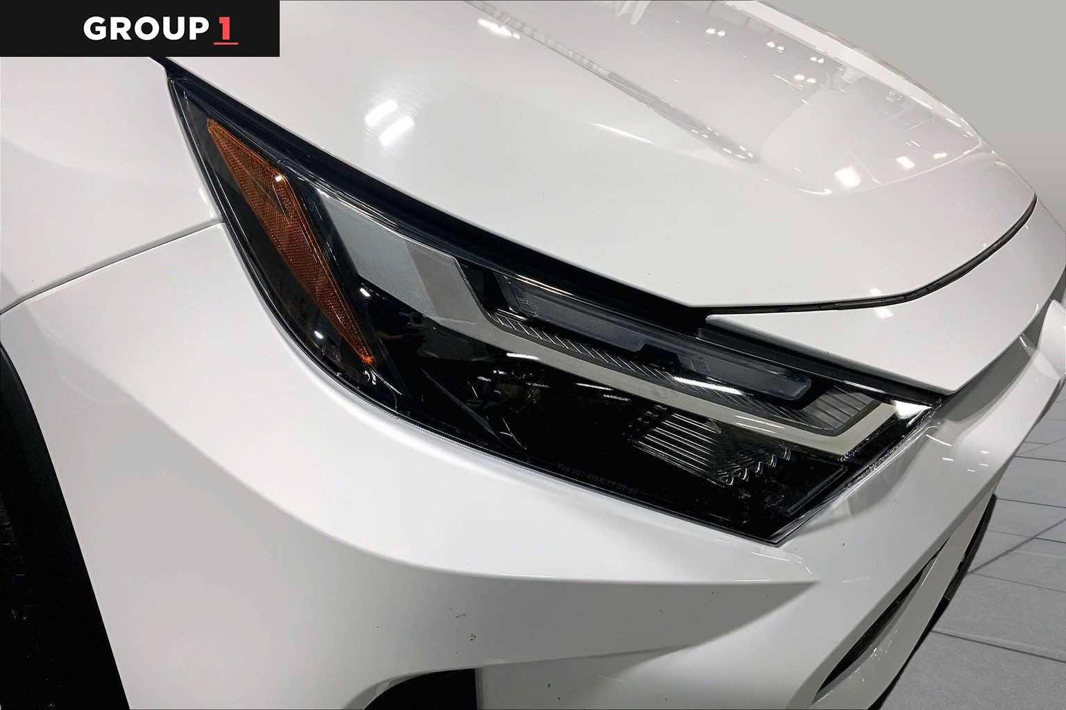 Certified 2025 Toyota RAV4 LE AWD/4WD image 28