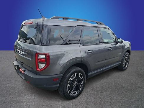 Used 2023 Ford Bronco Sport Outer Banks w/ Tech Package AWD/4WD image 4