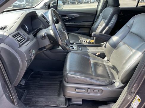 Used 2019 Honda Ridgeline RTL-T image 16