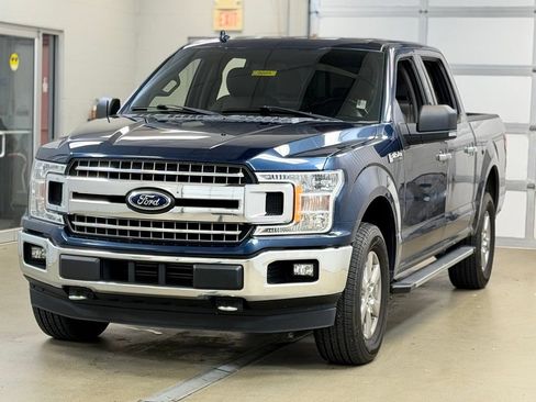 Used 2018 Ford F150 XLT w/ Equipment Group 302A Luxury AWD/4WD image 3