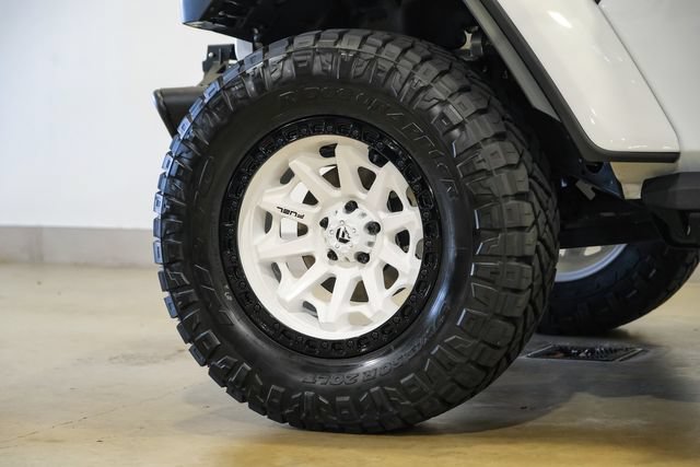 Used 2024 Jeep Wrangler Unlimited Rubicon 392 AWD/4WD image 10