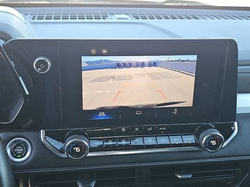 Used 2023 Chevrolet Colorado LT w/ LT Convenience Package image 33