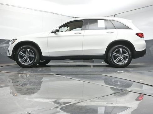 Used 2022 Mercedes-Benz GLC 300 GLC 300 w/ Premium Package Lite image 33