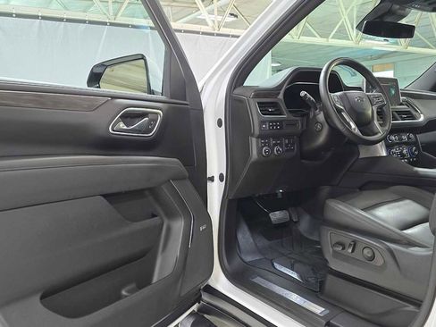 Used 2023 Chevrolet Tahoe Z71 w/ Z71 Off-Road Package image 20