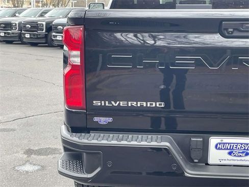 Used 2023 Chevrolet Silverado 2500 High Country image 32