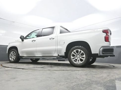 Used 2023 Chevrolet Silverado 1500 LTZ AWD/4WD image 36
