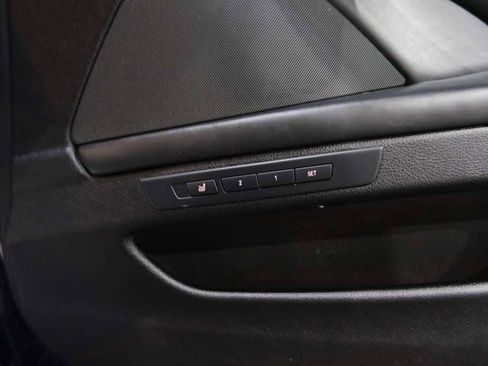 Used 2016 BMW 550i xDrive Sedan image 35