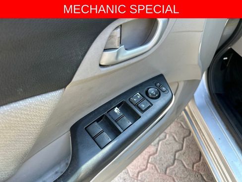 Used 2013 Honda Civic LX image 9