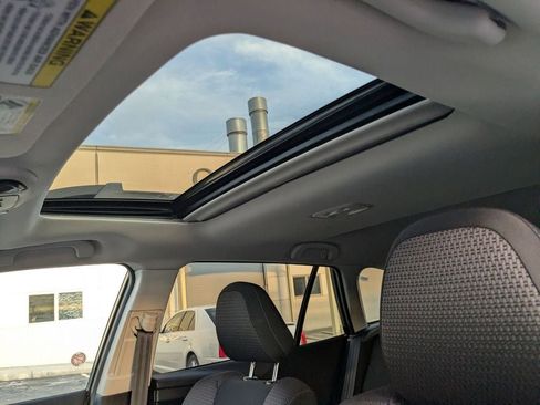 Used 2025 Subaru Outback Premium image 13