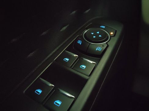 Used 2020 Ford Escape SE FWD image 27