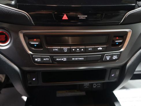 Used 2023 Honda Passport EX-L image 27