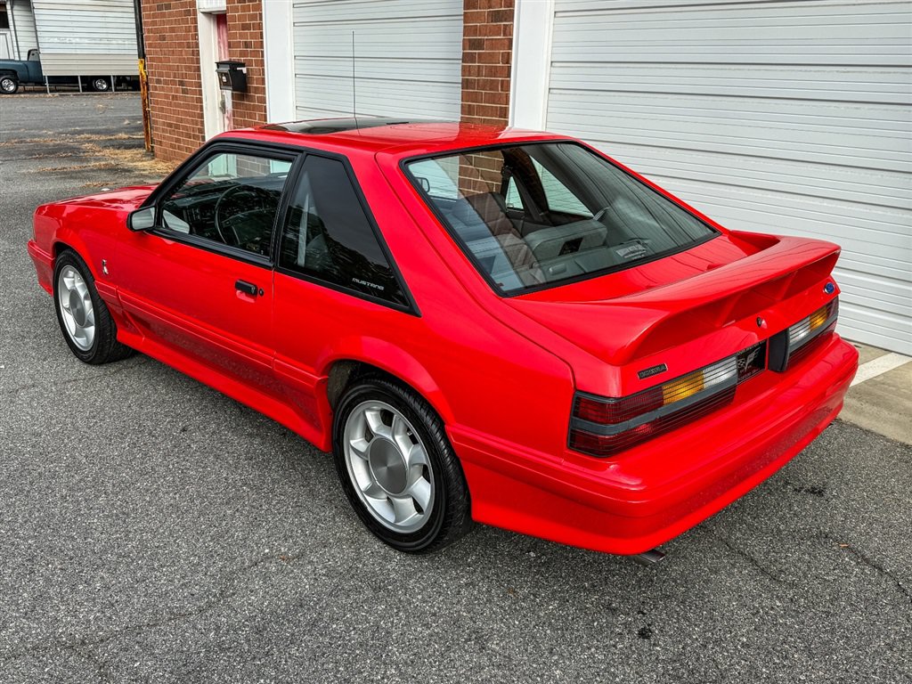 Used 1993 Ford Mustang Cobra RWD image 24