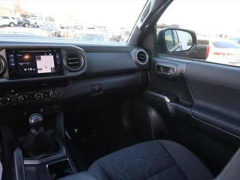 Certified 2017 Toyota Tacoma TRD Sport w/ Tow Package image 23