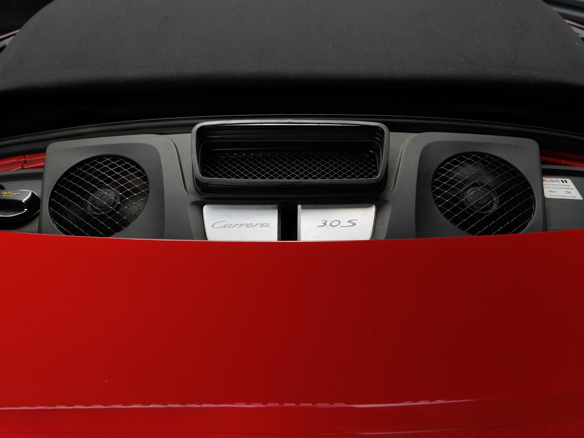 Certified 2019 Porsche 911 Carrera S RWD image 28