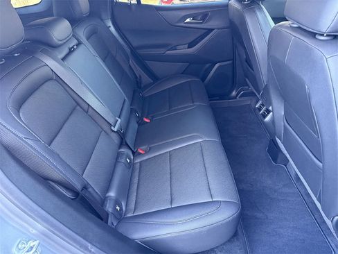 Used 2026 Chevrolet Equinox LT w/ Convenience Package II image 37