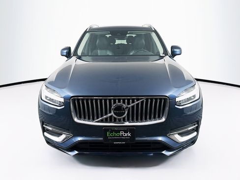 Used 2022 Volvo XC90 T6 Inscription w/ Climate Package image 2