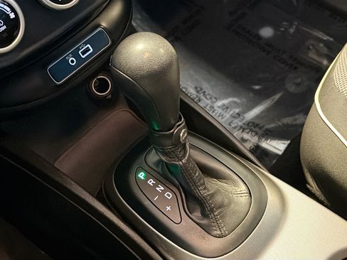 Used 2017 FIAT 500X Pop image 22